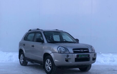 Hyundai Tucson III, 2008 год, 750 000 рублей, 3 фотография