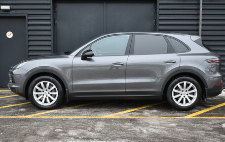 Porsche Cayenne III, 2022 год, 11 490 000 рублей, 2 фотография