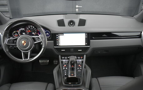 Porsche Cayenne III, 2022 год, 11 490 000 рублей, 15 фотография