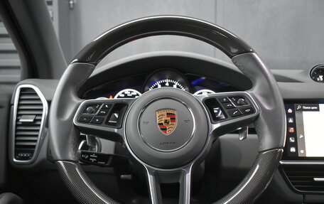 Porsche Cayenne III, 2022 год, 11 490 000 рублей, 16 фотография