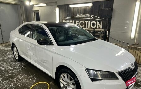 Skoda Superb III рестайлинг, 2018 год, 850 000 рублей, 3 фотография