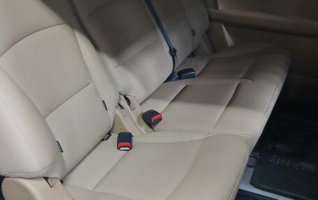 Hyundai H-1 II рестайлинг, 2016 год, 2 500 000 рублей, 8 фотография