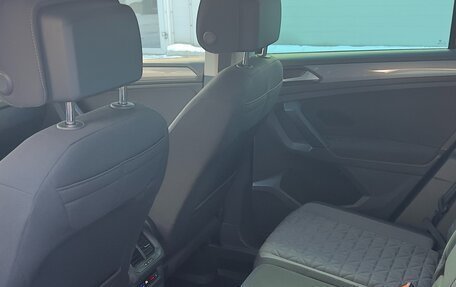 Volkswagen Tiguan II, 2021 год, 3 050 000 рублей, 11 фотография