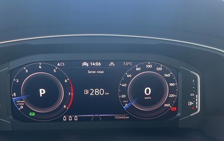 Volkswagen Tiguan II, 2021 год, 3 050 000 рублей, 15 фотография