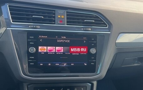 Volkswagen Tiguan II, 2021 год, 3 050 000 рублей, 16 фотография