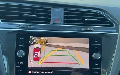 Volkswagen Tiguan II, 2021 год, 3 050 000 рублей, 22 фотография