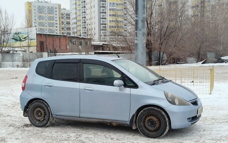 Honda Fit III, 2002 год, 310 000 рублей, 2 фотография