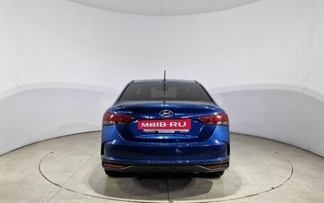 Hyundai Solaris II рестайлинг, 2021 год, 1 600 000 рублей, 7 фотография