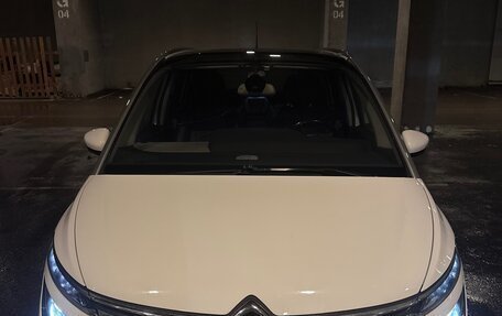 Citroen C4 Picasso II рестайлинг, 2016 год, 1 300 000 рублей, 2 фотография