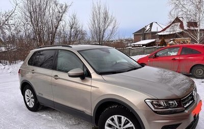 Volkswagen Tiguan II, 2020 год, 1 800 000 рублей, 1 фотография