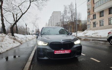 BMW X1, 2021 год, 4 075 000 рублей, 1 фотография