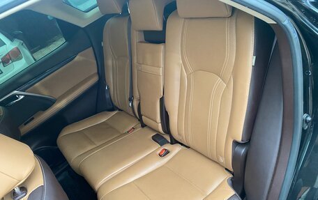 Lexus RX IV рестайлинг, 2017 год, 4 050 000 рублей, 3 фотография