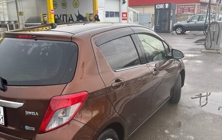 Toyota Vitz, 2012 год, 1 100 000 рублей, 5 фотография