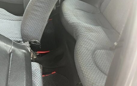 Ford KA I, 2001 год, 235 000 рублей, 11 фотография