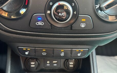 Hyundai Solaris II рестайлинг, 2017 год, 1 450 000 рублей, 14 фотография