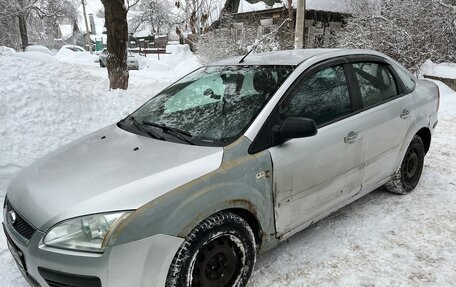 Ford Focus II рестайлинг, 2005 год, 280 000 рублей, 2 фотография