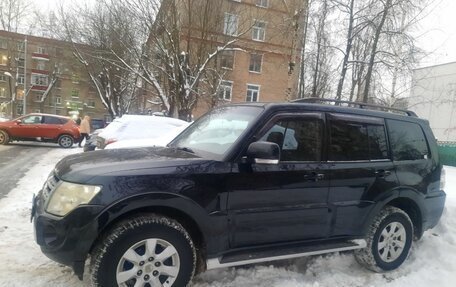 Mitsubishi Pajero IV, 2012 год, 1 795 000 рублей, 3 фотография