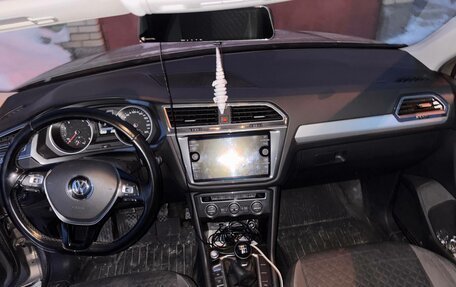 Volkswagen Tiguan II, 2020 год, 1 800 000 рублей, 7 фотография