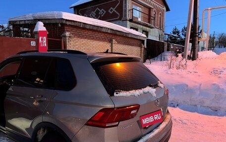 Volkswagen Tiguan II, 2020 год, 1 800 000 рублей, 3 фотография