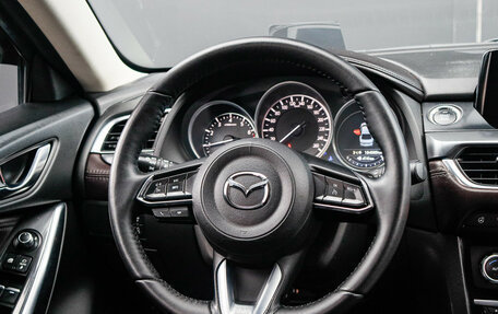 Mazda 6, 2017 год, 1 990 000 рублей, 11 фотография