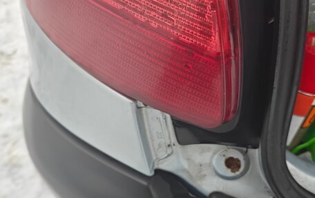 Peugeot 206, 2002 год, 175 000 рублей, 27 фотография