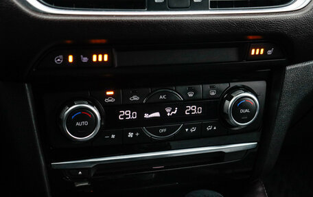 Mazda 6, 2017 год, 1 990 000 рублей, 17 фотография