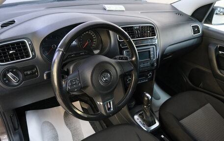 Volkswagen Polo VI (EU Market), 2014 год, 849 000 рублей, 12 фотография