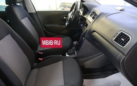 Volkswagen Polo VI (EU Market), 2014 год, 849 000 рублей, 21 фотография