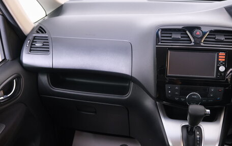 Nissan Serena IV, 2016 год, 1 399 000 рублей, 18 фотография