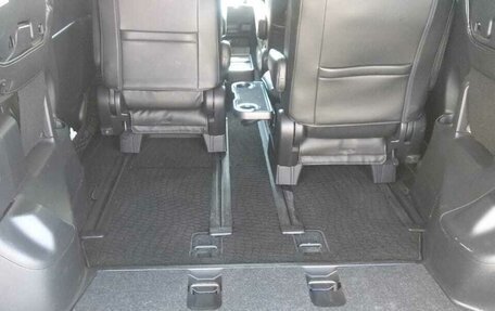 Toyota Noah III, 2015 год, 2 550 000 рублей, 11 фотография