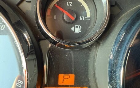 Opel Antara I, 2010 год, 915 000 рублей, 27 фотография