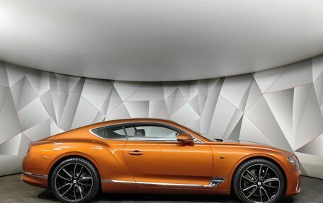 Bentley Continental GT III, 2018 год, 20 000 000 рублей, 6 фотография