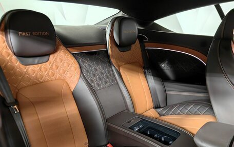 Bentley Continental GT III, 2018 год, 20 000 000 рублей, 16 фотография