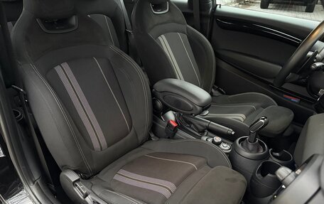 MINI Hatch, 2019 год, 2 380 000 рублей, 23 фотография