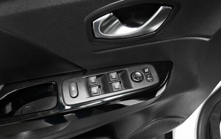 Renault Kaptur I рестайлинг, 2020 год, 1 645 000 рублей, 21 фотография