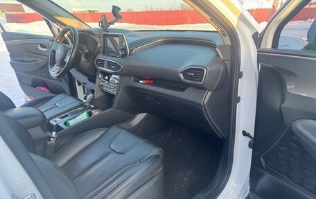 Hyundai Santa Fe IV, 2018 год, 3 300 000 рублей, 11 фотография