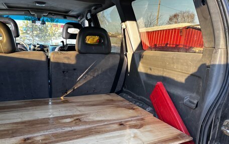 Nissan Terrano II рестайлинг, 1996 год, 500 000 рублей, 8 фотография