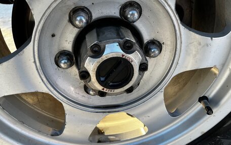 Nissan Terrano II рестайлинг, 1996 год, 500 000 рублей, 16 фотография