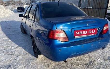 Daewoo Nexia I рестайлинг, 2011 год, 175 000 рублей, 4 фотография
