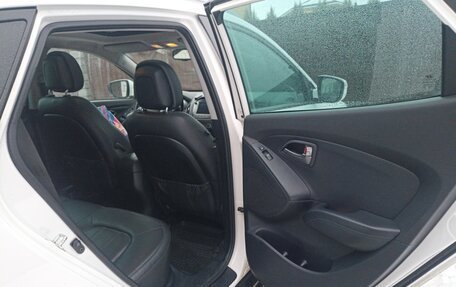 Hyundai ix35 I рестайлинг, 2013 год, 1 470 000 рублей, 11 фотография