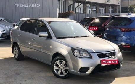 KIA Rio II, 2011 год, 630 000 рублей, 2 фотография