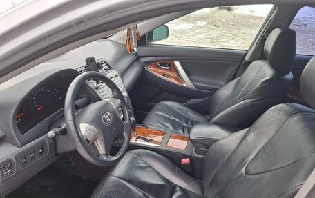 Toyota Camry, 2009 год, 1 250 000 рублей, 12 фотография