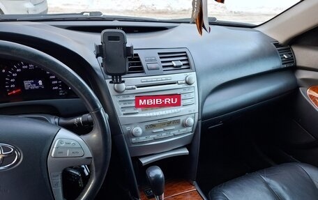 Toyota Camry, 2009 год, 1 250 000 рублей, 14 фотография