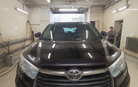 Toyota Highlander III, 2014 год, 2 990 000 рублей, 1 фотография
