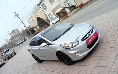 Hyundai Solaris II рестайлинг, 2014 год, 490 000 рублей, 1 фотография