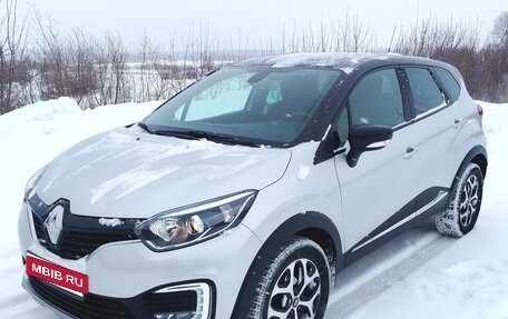 Renault Kaptur I рестайлинг, 2017 год, 1 500 000 рублей, 4 фотография