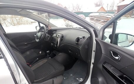 Renault Kaptur I рестайлинг, 2017 год, 1 500 000 рублей, 13 фотография