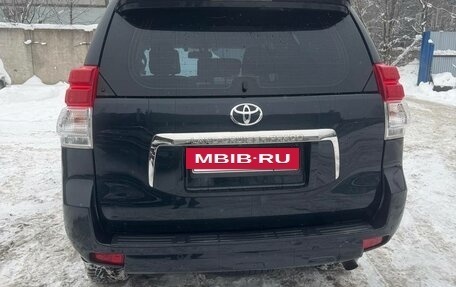 Toyota Land Cruiser Prado 150 рестайлинг 2, 2010 год, 2 300 000 рублей, 6 фотография