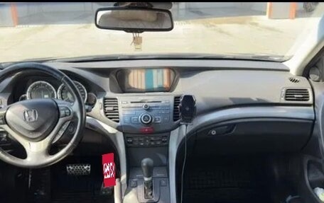 Honda Accord VIII рестайлинг, 2008 год, 1 100 000 рублей, 8 фотография