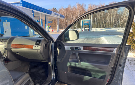 Volkswagen Touareg III, 2007 год, 1 350 000 рублей, 16 фотография